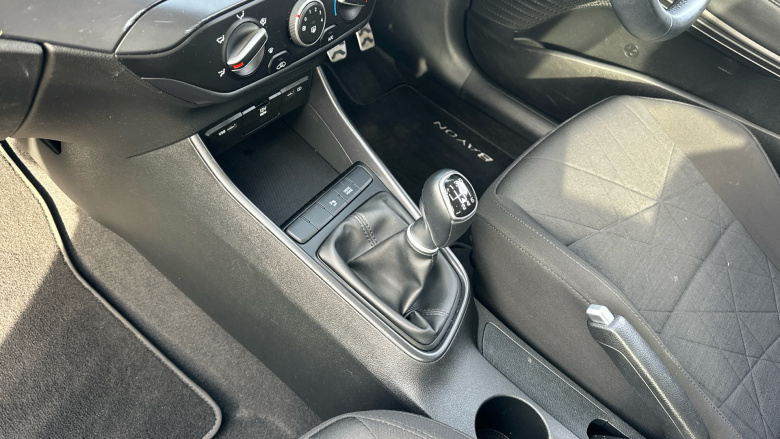 Hyundai BAYON 1.0 TGDi 48V MHEV SE Connect 5dr Petrol Hatchback